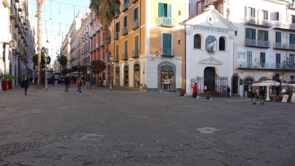 B&B Centrale Salerno Exterior photo